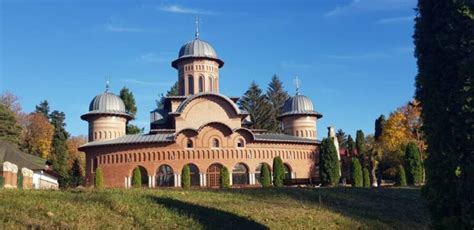 locuri de vizitat curtea de arges|Locuri de vizitat in Curtea de Arges. Top obiective。